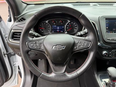Used 2022 Chevrolet Equinox RS FWD image 19