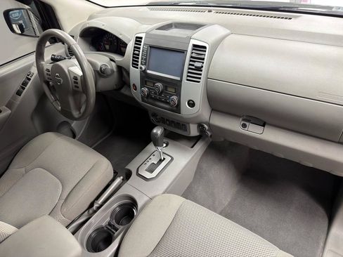 Used 2021 Nissan Frontier SV AWD/4WD image 26