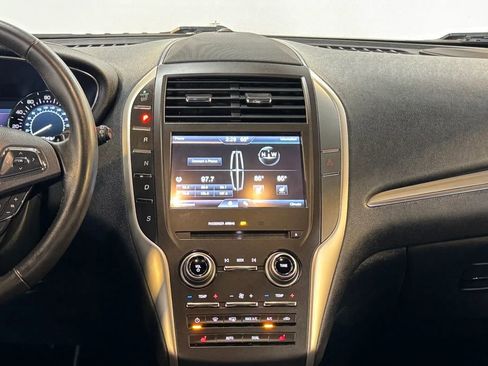 Used 2015 Lincoln MKC AWD image 25