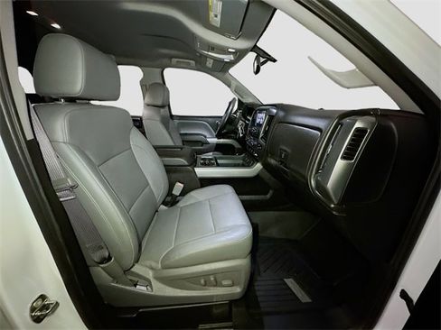 Used 2017 Chevrolet Silverado 1500 LTZ Z71 image 21