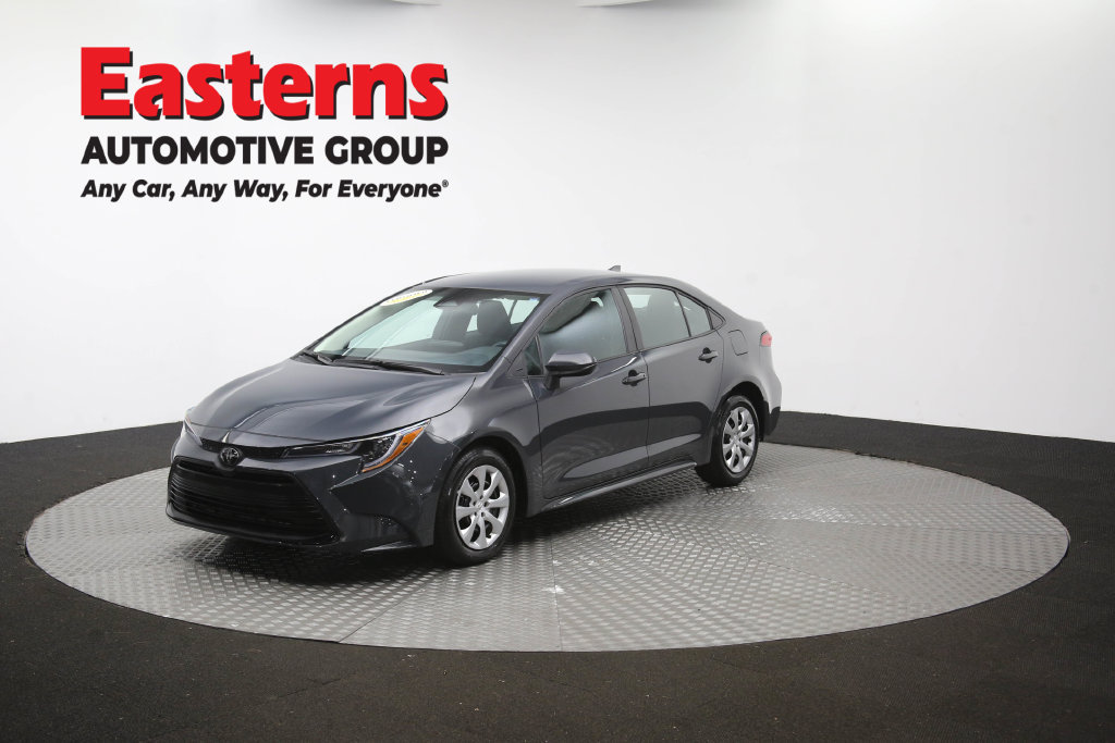 Used 2026 Toyota Corolla LE FWD image 57