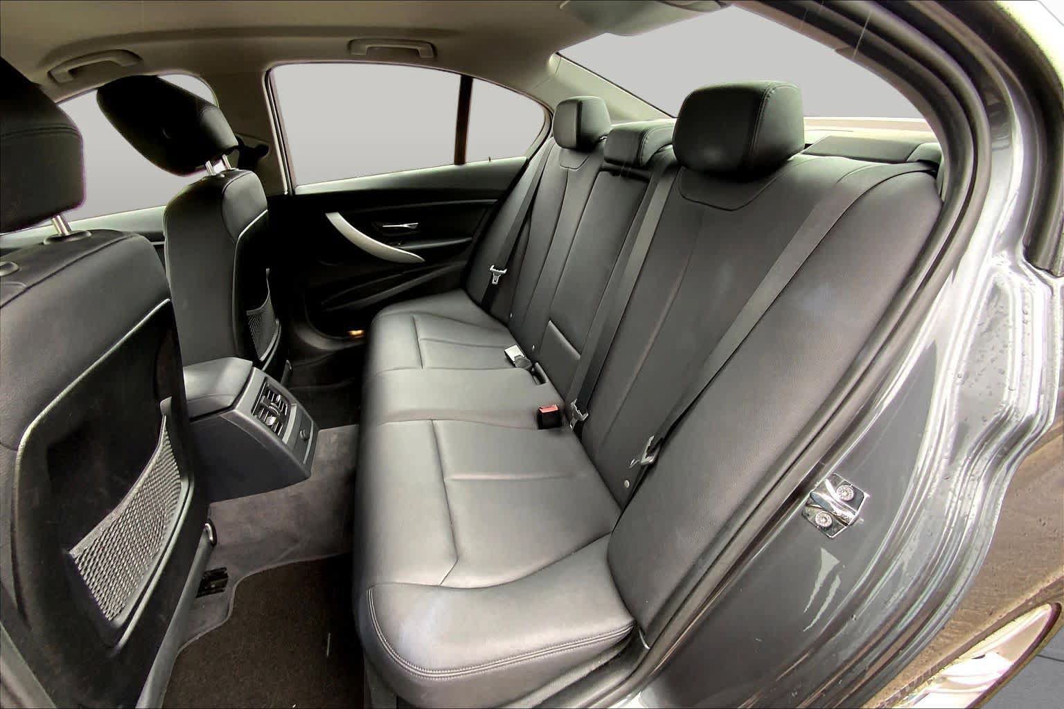 Used 2012 BMW 328i Sedan RWD image 20