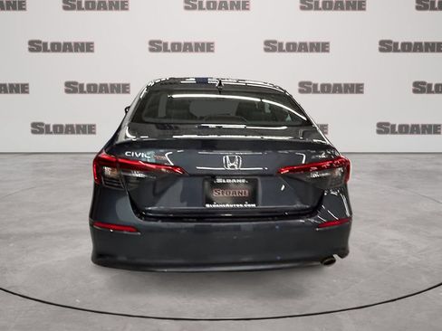 Used 2023 Honda Civic Sport image 4