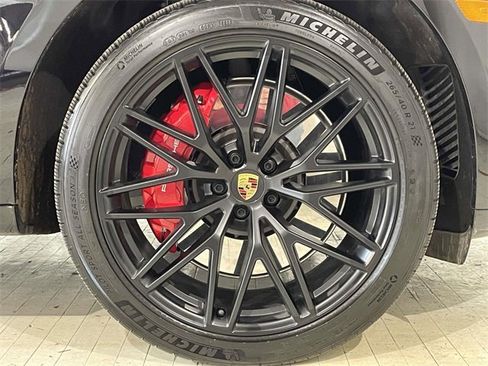 Used 2025 Porsche Macan GTS image 16