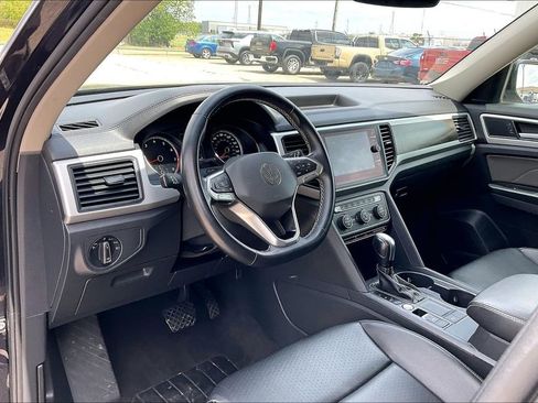 Used 2021 Volkswagen Atlas SE FWD image 14