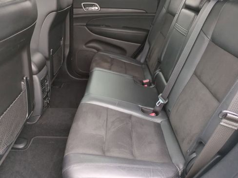 Used 2020 Jeep Grand Cherokee Altitude image 20