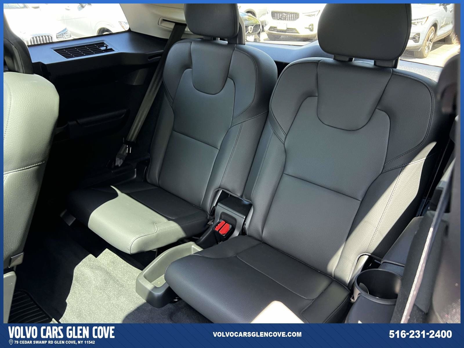 Used 2025 Volvo XC90 B6 Plus w/ Protection Package AWD/4WD image 10
