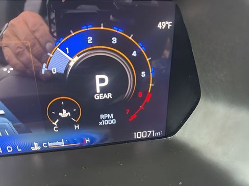 Used 2024 Chevrolet Colorado Z71 w/ Advanced Trailering Package image 24