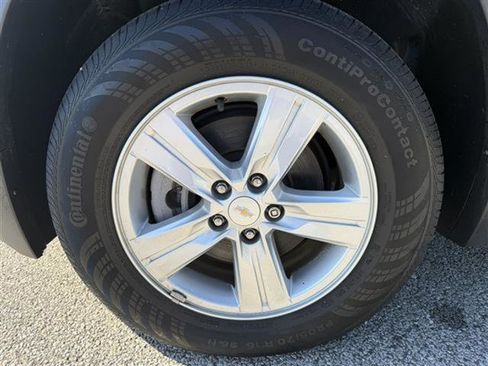 Certified 2022 Chevrolet Trax LT w/ LT Convenience Package image 6