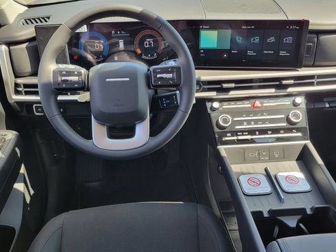 New 2026 Hyundai Santa Fe SE FWD image 6