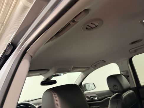 Used 2023 GMC Acadia AT4 AWD/4WD image 52