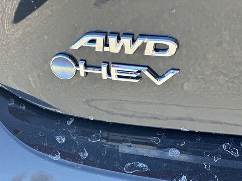 New 2026 Toyota Camry XLE AWD/4WD image 18