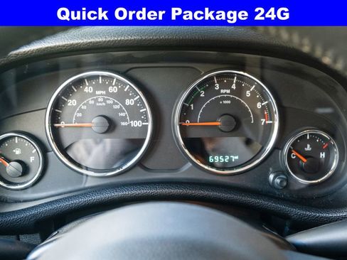 Used 2016 Jeep Wrangler Sahara image 4