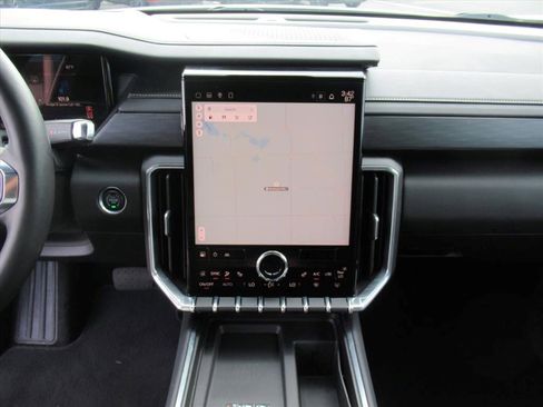 Certified 2025 GMC Acadia Elevation image 16