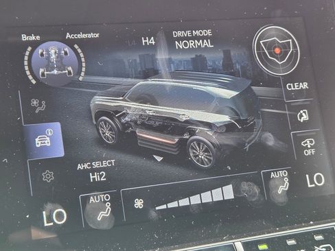 New 2026 Lexus LX 600 4WD w/ Luxury Package image 30