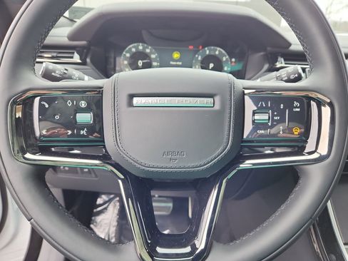 New 2026 Land Rover Range Rover Velar Dynamic SE image 18
