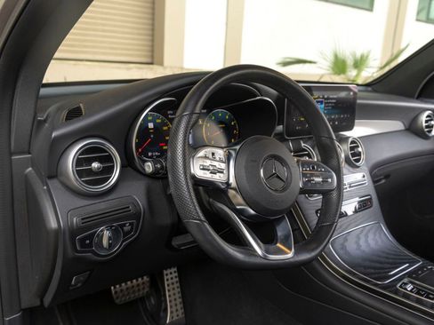 Used 2022 Mercedes-Benz GLC 300 image 15