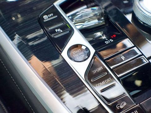 Used 2024 BMW X5 M60i image 34