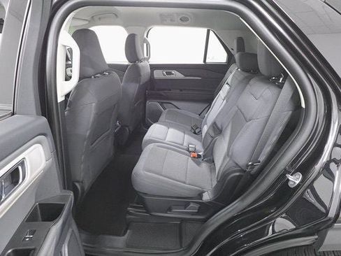 Certified 2025 Ford Explorer Active image 22