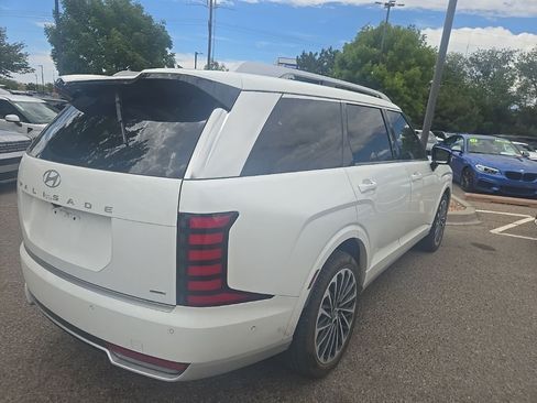 Used 2026 Hyundai Palisade Calligraphy AWD/4WD image 3