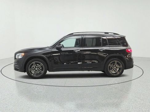 Used 2023 Mercedes-Benz GLB 250 image 8