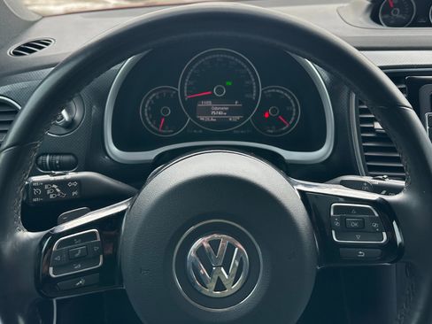 Used 2015 Volkswagen Beetle R-Line image 10