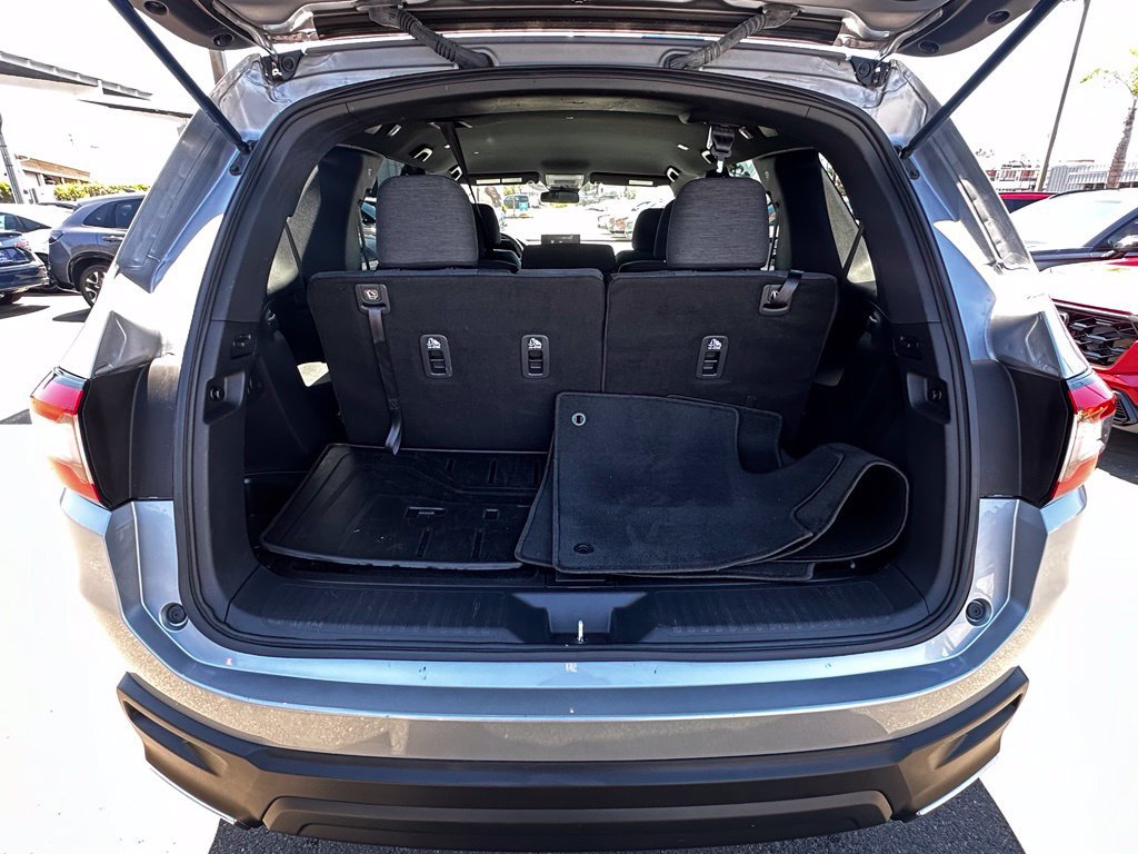 Certified 2024 Honda Pilot Sport image 9