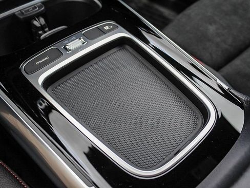 Used 2024 Mercedes-Benz GLA 250 4MATIC image 58