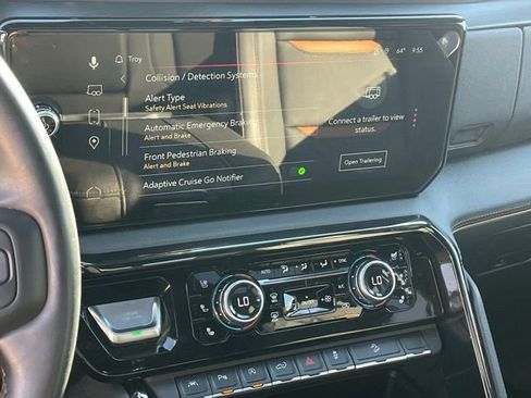 Used 2024 GMC Sierra 1500 AT4 w/ Technology Package image 16