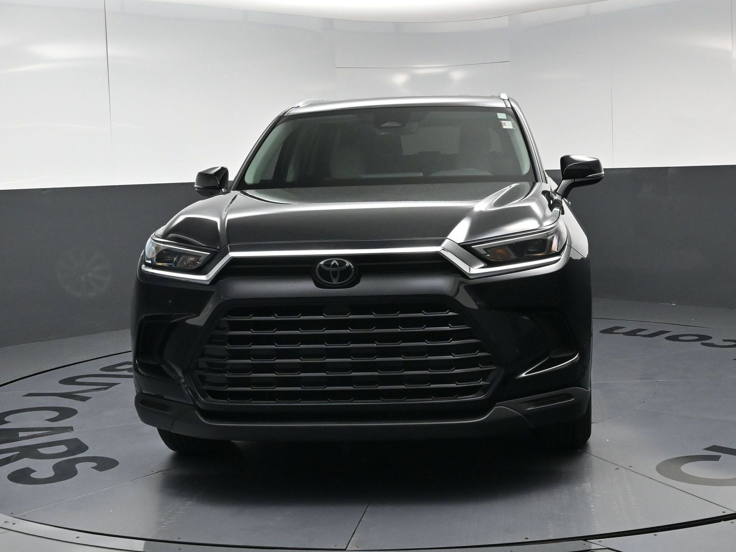 Used 2026 Toyota Grand Highlander AWD image 3