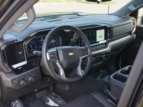 Used 2024 Chevrolet Silverado 3500 LT w/ Convenience Package AWD/4WD image 20