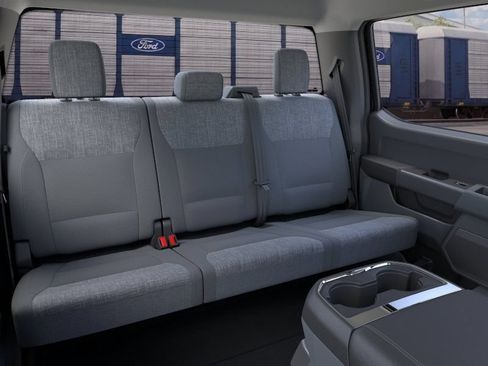 New 2026 Ford F250 XLT w/ XLT Premium Package RWD image 4