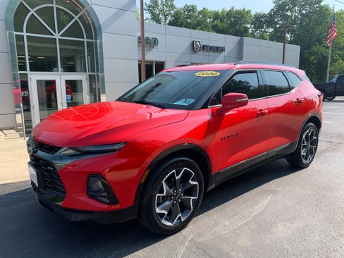 Used 2020 Chevrolet Blazer RS image 2