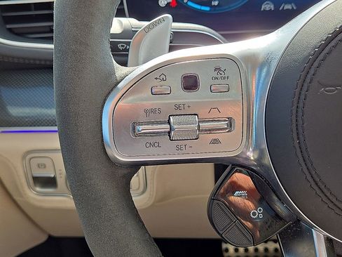 Used 2022 Mercedes-Benz GLE 53 AMG 4MATIC image 25