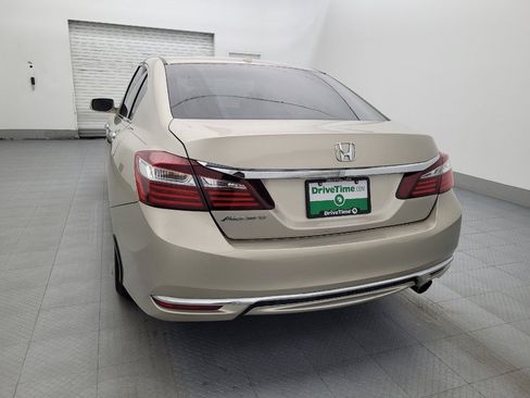 Used 2016 Honda Accord EX-L image 6
