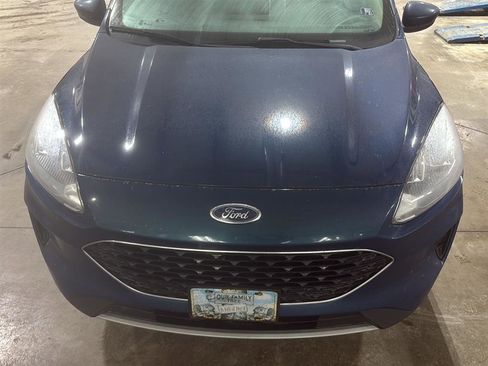 Used 2020 Ford Escape SE image 7