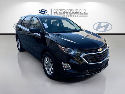 Used 2020 Chevrolet Equinox LS image 1