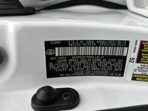 Used 2018 Toyota Camry SE image 31