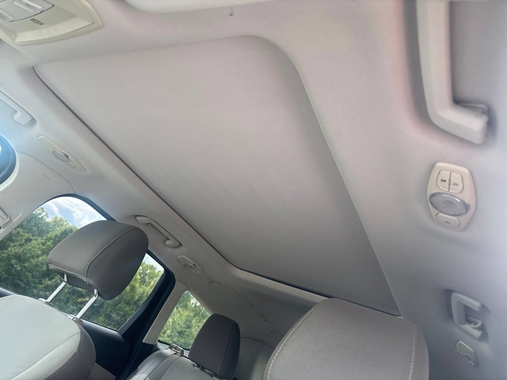 Used 2014 Ford Escape SE FWD image 11