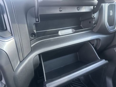 Certified 2022 Chevrolet Silverado 2500 LT w/ Convenience Package image 15