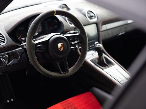 Used 2024 Porsche 718 Boxster Spyder RS w/ Weissach Package image 11