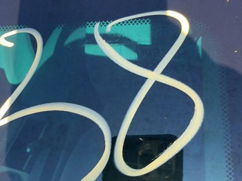 Used 2011 Toyota Camry LE image 29