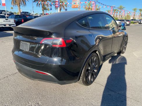 Used 2022 Tesla Model Y Performance AWD/4WD image 7