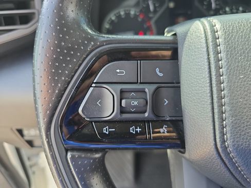 Used 2023 Toyota Tundra SR AWD/4WD image 18