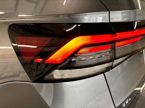 New 2026 Volkswagen Taos SEL image 25