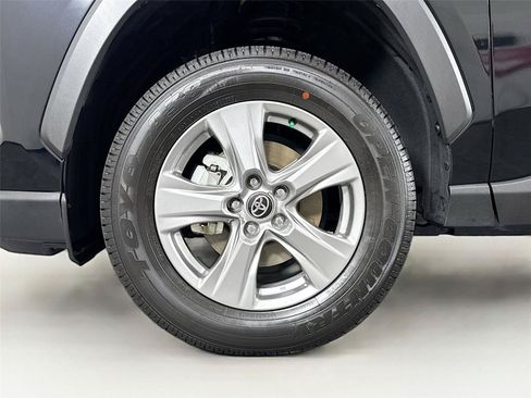 Certified 2025 Toyota RAV4 XLE AWD/4WD image 43