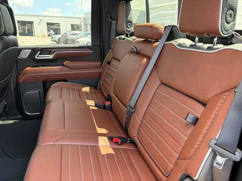 New 2026 GMC Sierra 2500 Denali Ultimate AWD/4WD image 21