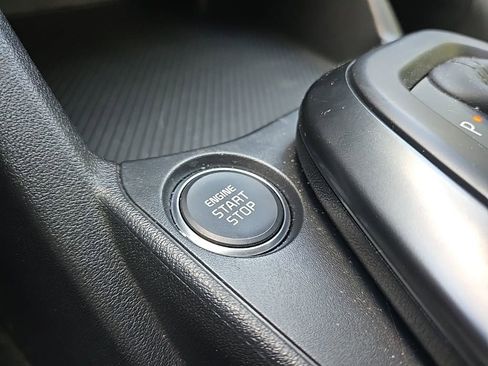 Certified 2025 Kia K4 FWD image 24