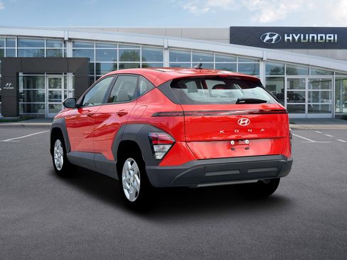 New 2026 Hyundai Kona SE image 5