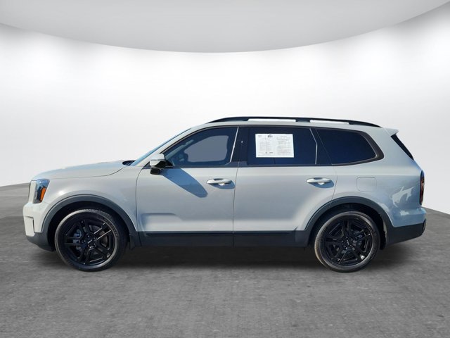 Used 2024 Kia Telluride SX X-Line AWD/4WD image 2